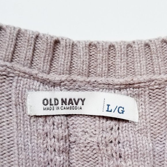 Casey Becker Scream Queen Sweater (L) - Picture 5 of 6